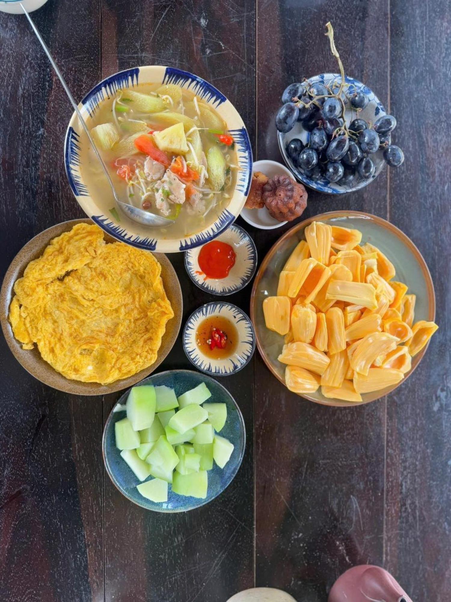 Nha Ben Ho - Da Lat Homestay Exteriör bild