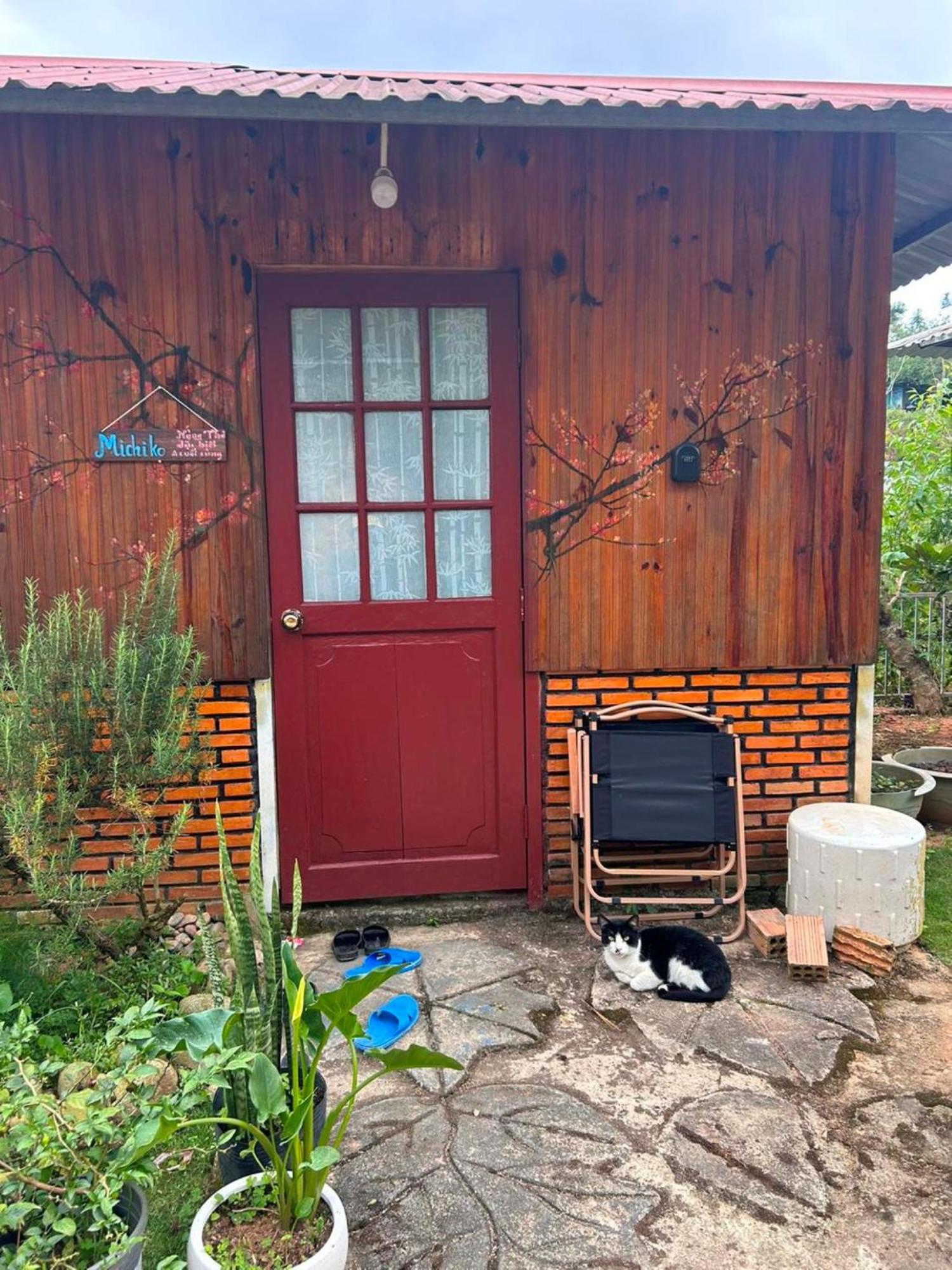 Nha Ben Ho - Da Lat Homestay Exteriör bild